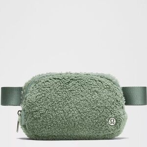Lululemon Green Sherpa Belt Bag